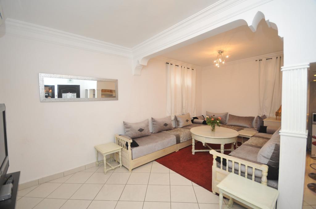 Dar Mezouar Aparthotel มาร์ราเกช ภายนอก รูปภาพ