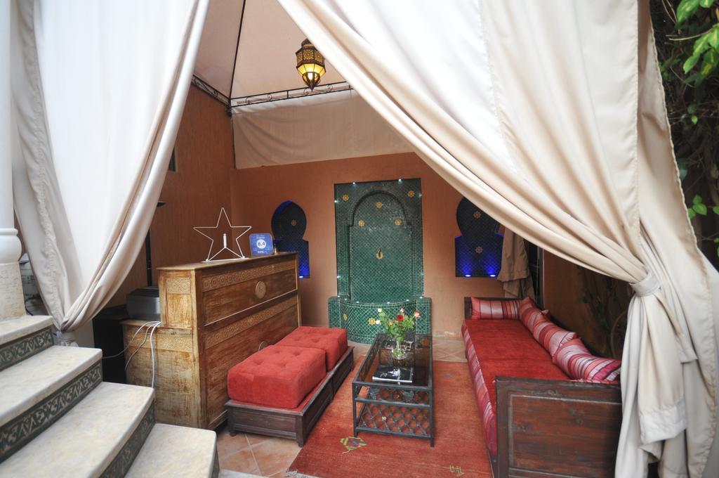 Dar Mezouar Aparthotel มาร์ราเกช ภายนอก รูปภาพ