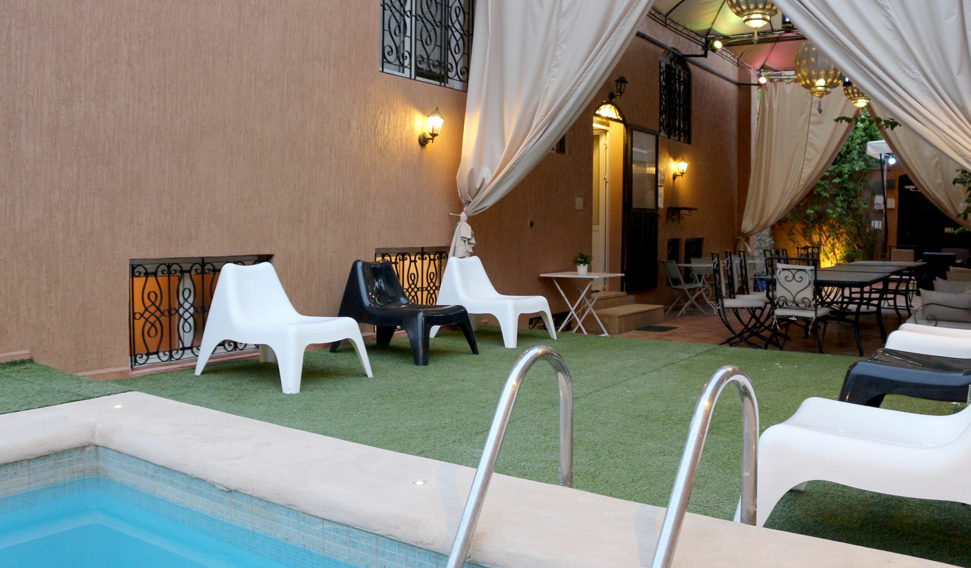 Dar Mezouar Aparthotel มาร์ราเกช ภายนอก รูปภาพ